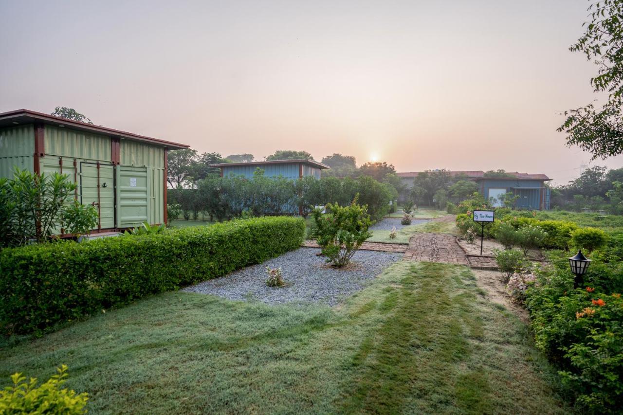 Tree Of Life Ecotainers Agra Hotell Agra  Eksteriør bilde